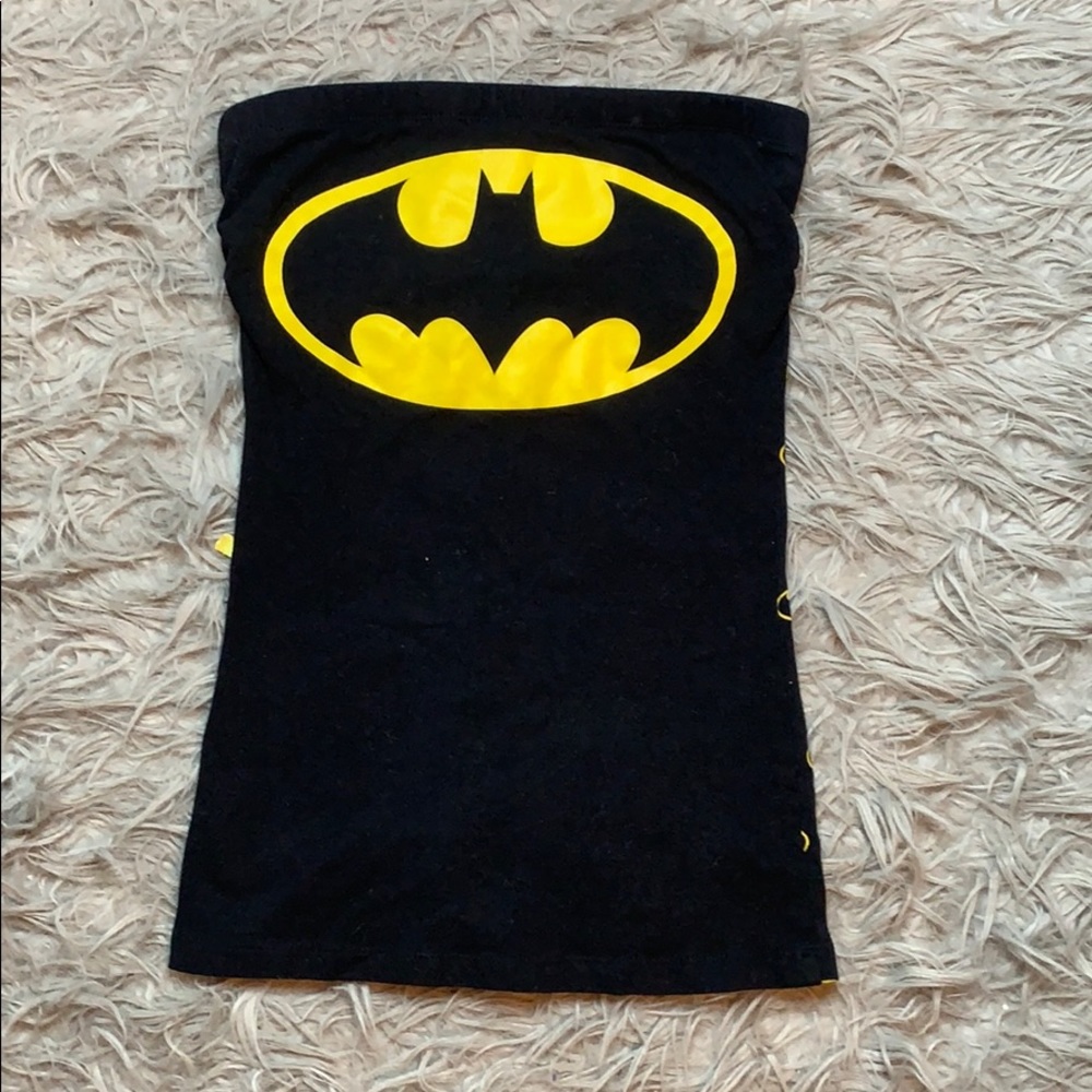 Women’s Batman strapless shirt